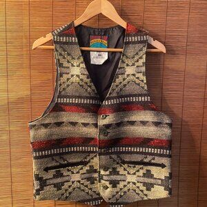 Pioneer Wear Native American Design Blanket Vest Size Medium EUC